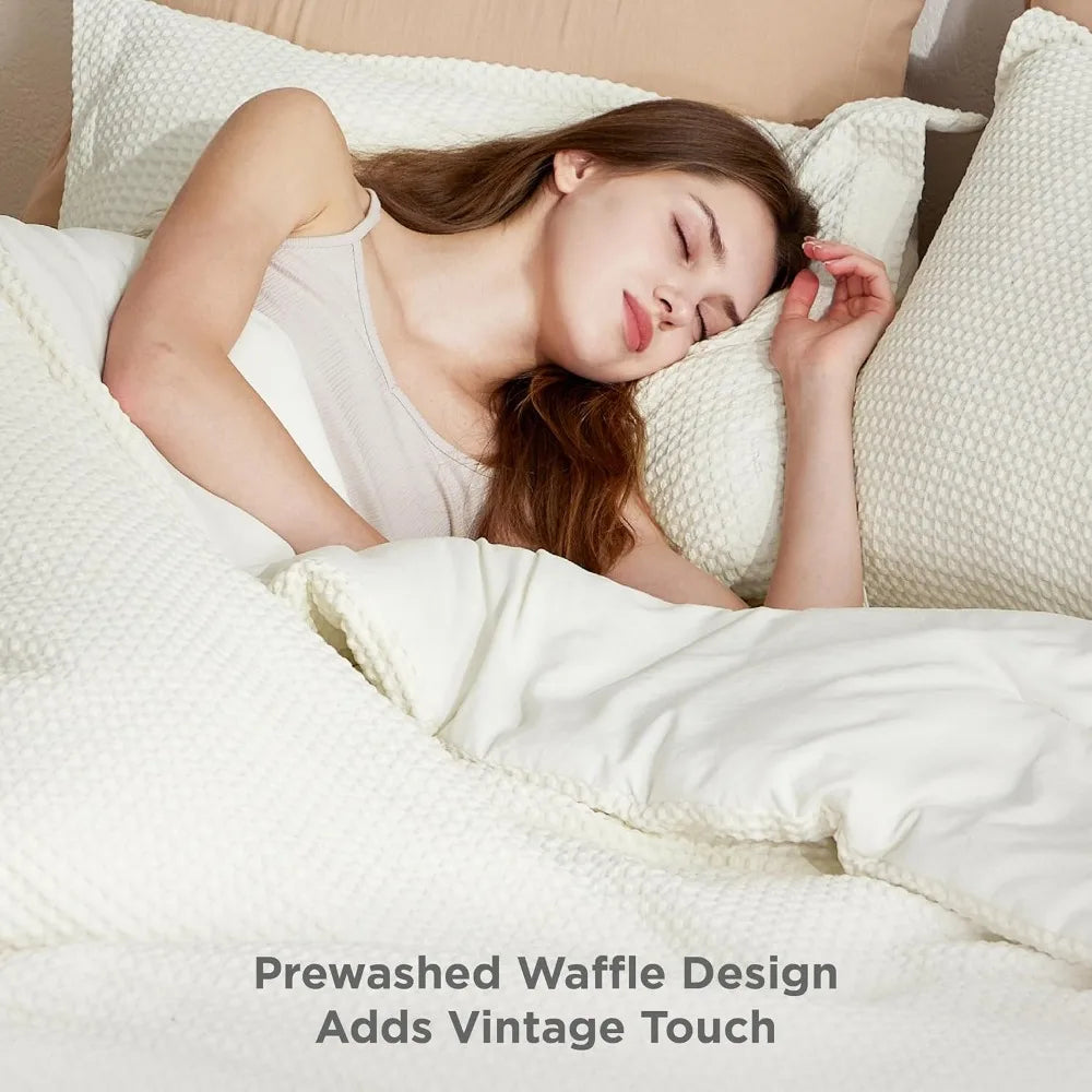 Soft and Breathable Coconut White Bedding Set, 3 Pieces, 1 Waffle Weave Comforterand 2 Pillow Shams, Comforters