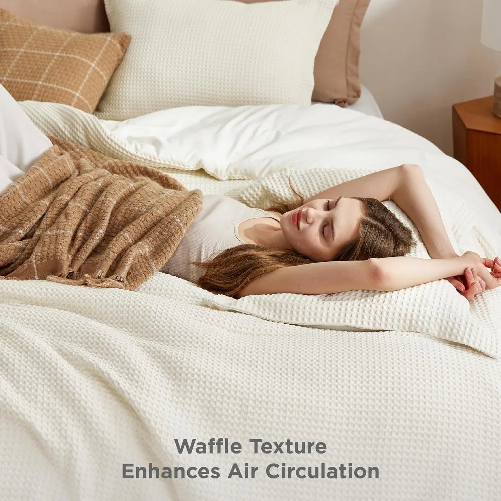Soft and Breathable Coconut White Bedding Set, 3 Pieces, 1 Waffle Weave Comforterand 2 Pillow Shams, Comforters